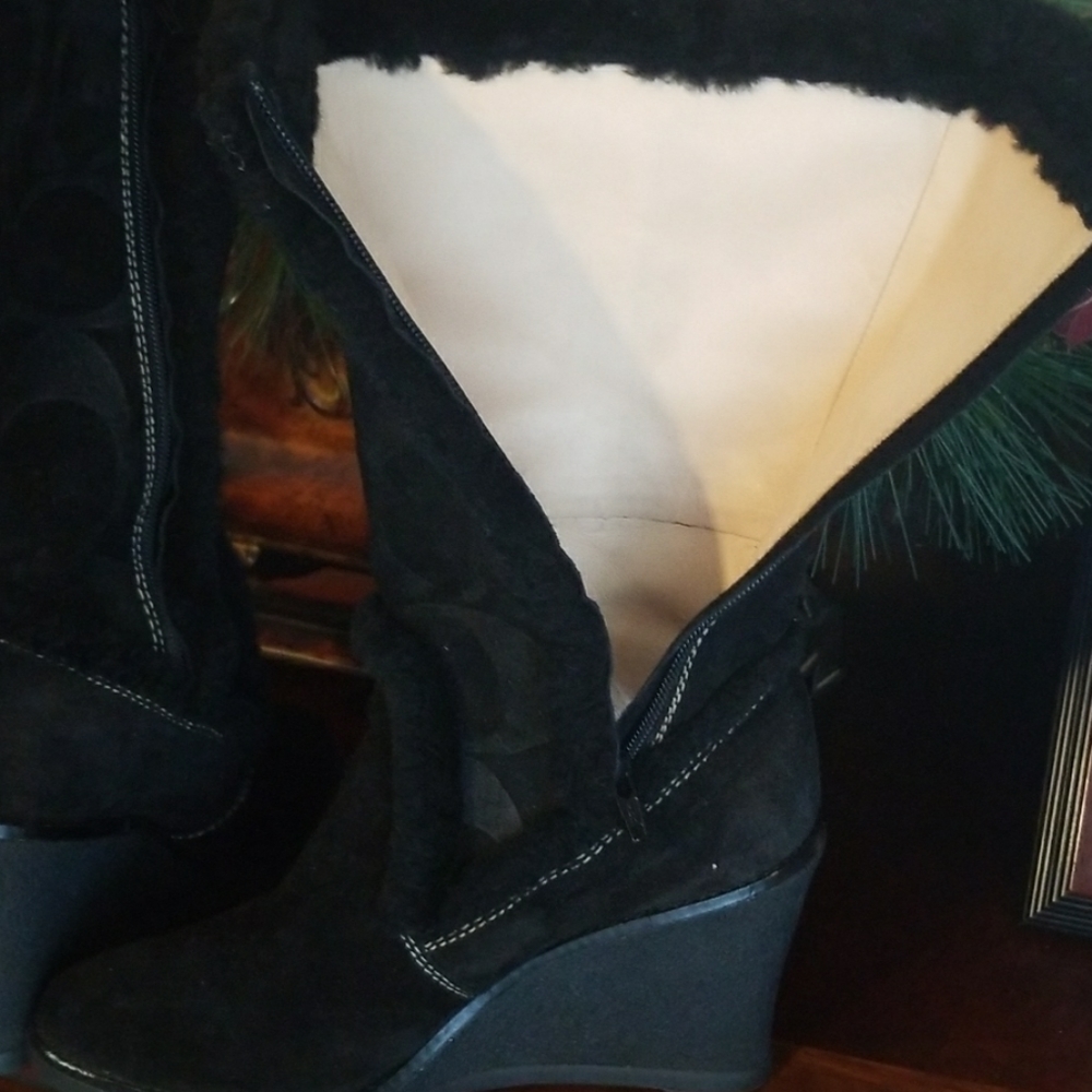 Coach Wedge Boots - Picture 7 of 8